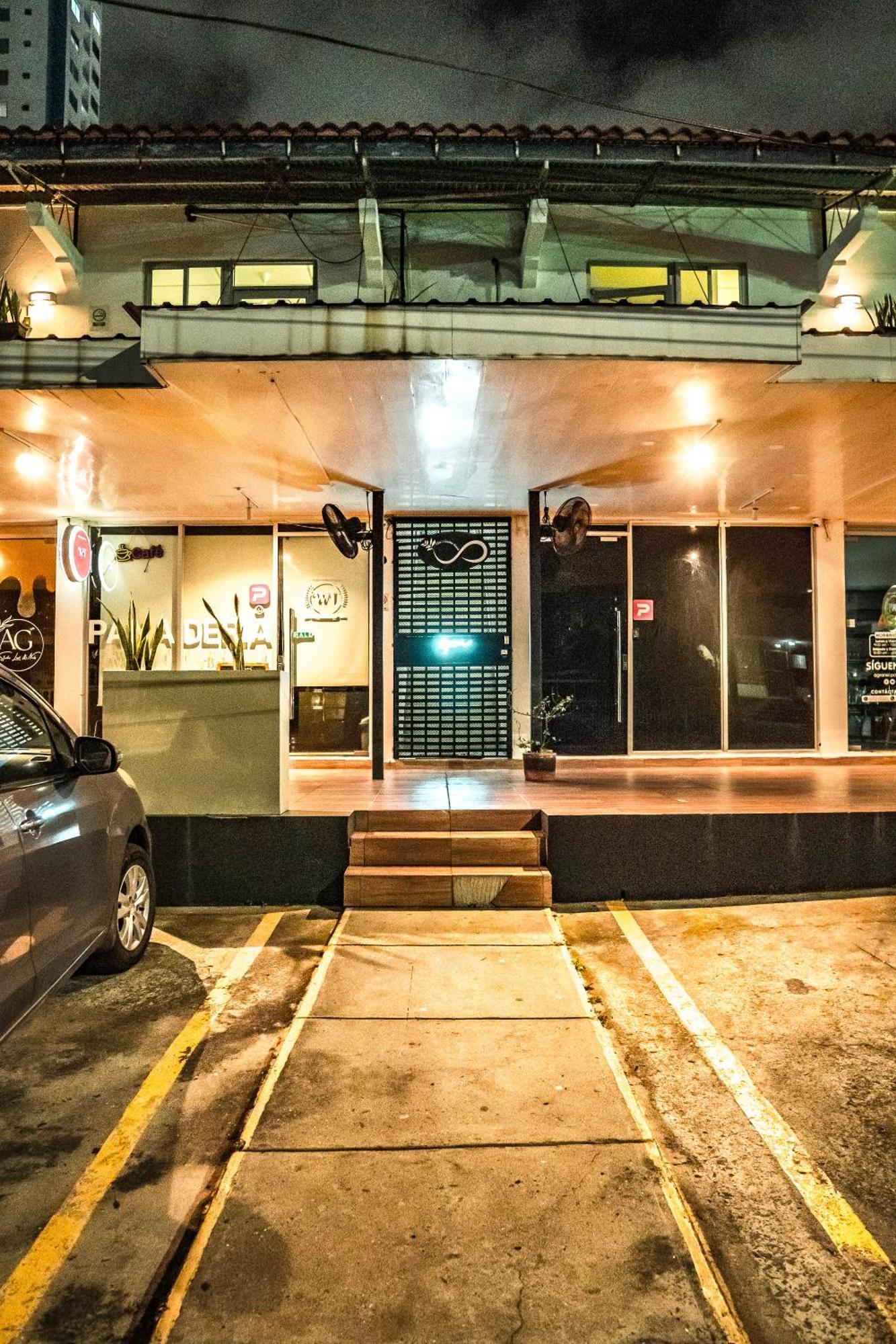 Eden'S Garden Hostel ปานามาซิตี้ ภายนอก รูปภาพ